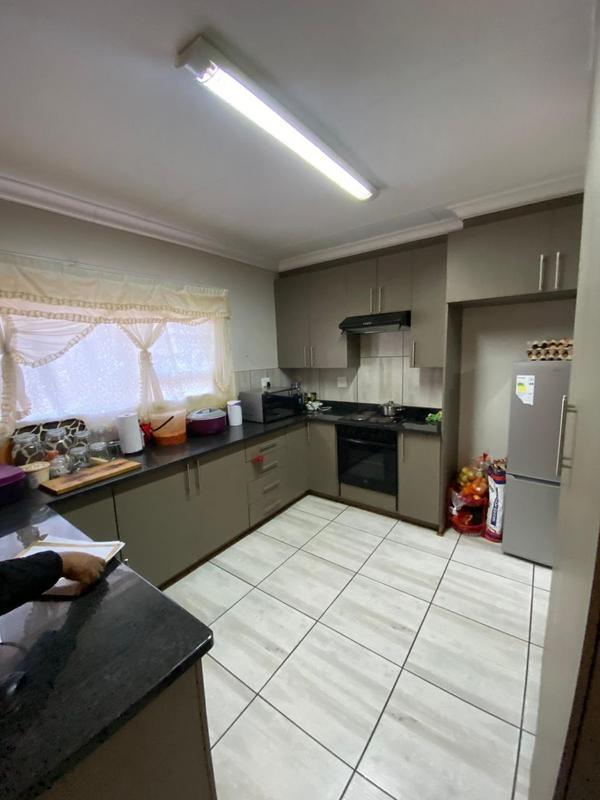To Let 3 Bedroom Property for Rent in Baillie Park North West